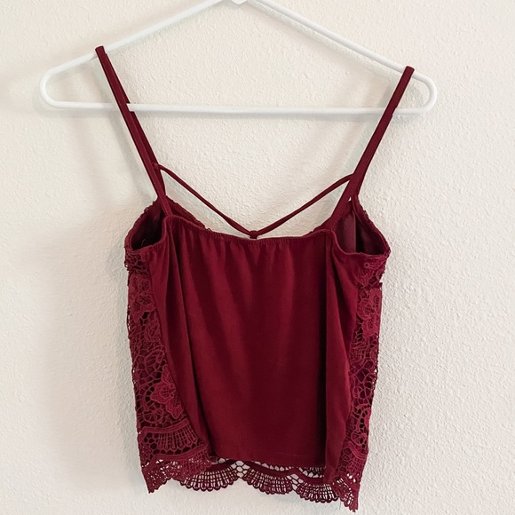Maroon Lace Charlotte Russe Crop Top - Picture 2 of 2